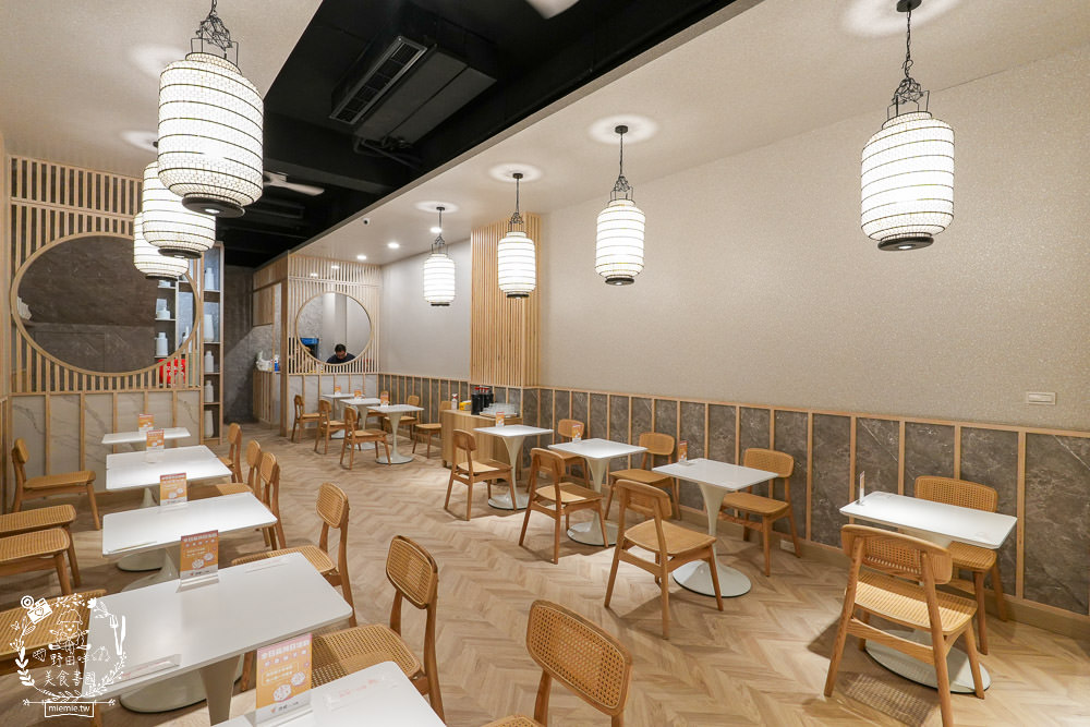 四娘拉麵|高雄新開幕的網美宵夜拉麵店!最低只要170元起的鼓山平價拉麵店!