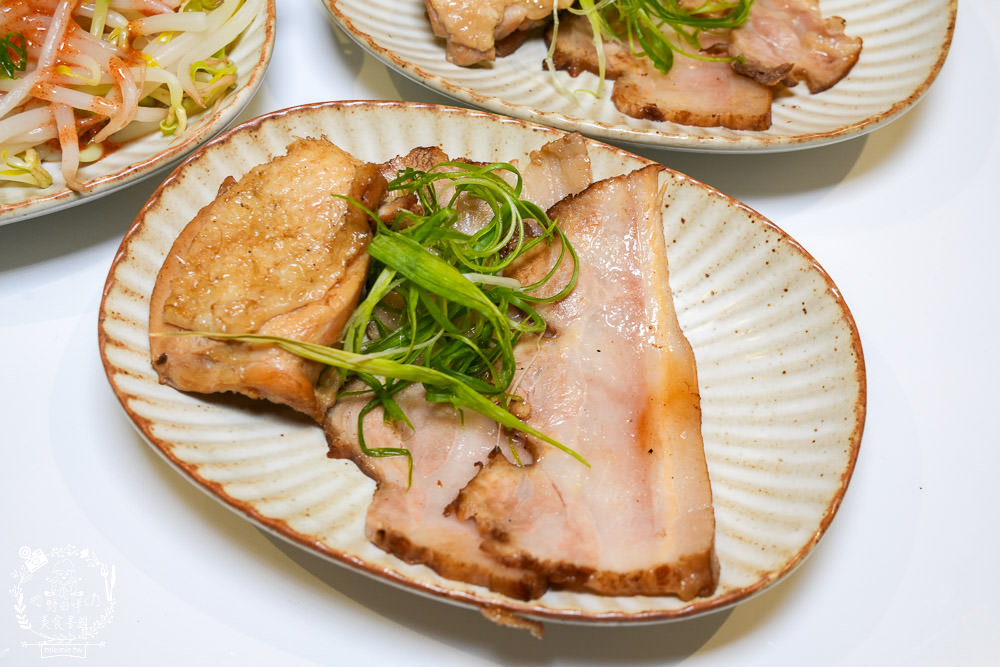 四娘拉麵|高雄新開幕的網美宵夜拉麵店!最低只要170元起的鼓山平價拉麵店!