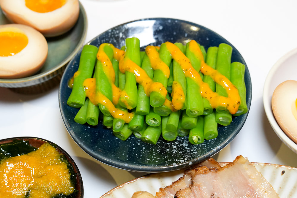 四娘拉麵|高雄新開幕的網美宵夜拉麵店!最低只要170元起的鼓山平價拉麵店!