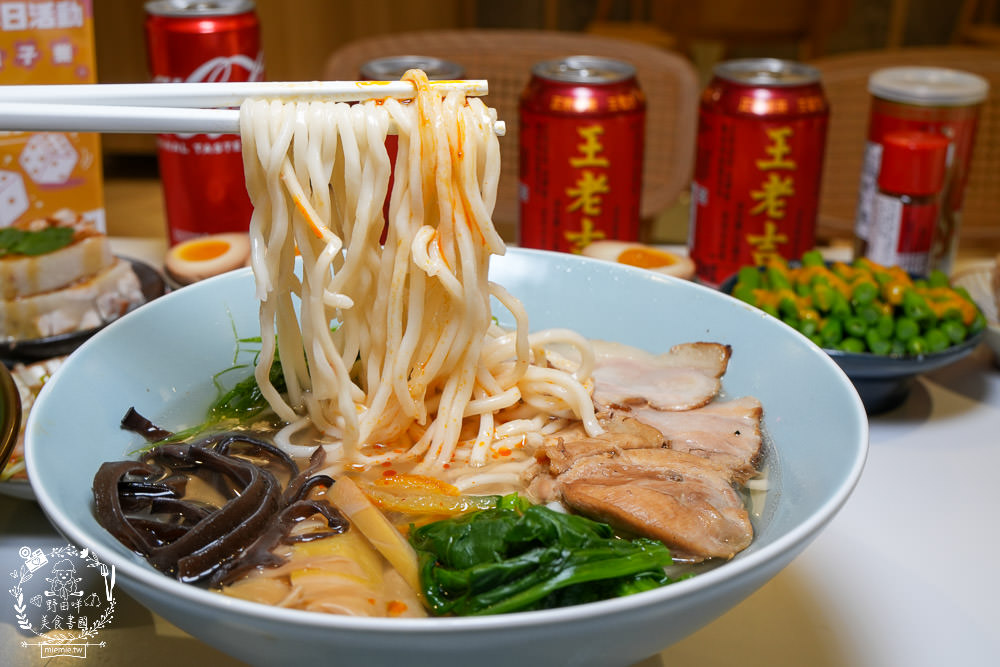 四娘拉麵|高雄新開幕的網美宵夜拉麵店!最低只要170元起的鼓山平價拉麵店!