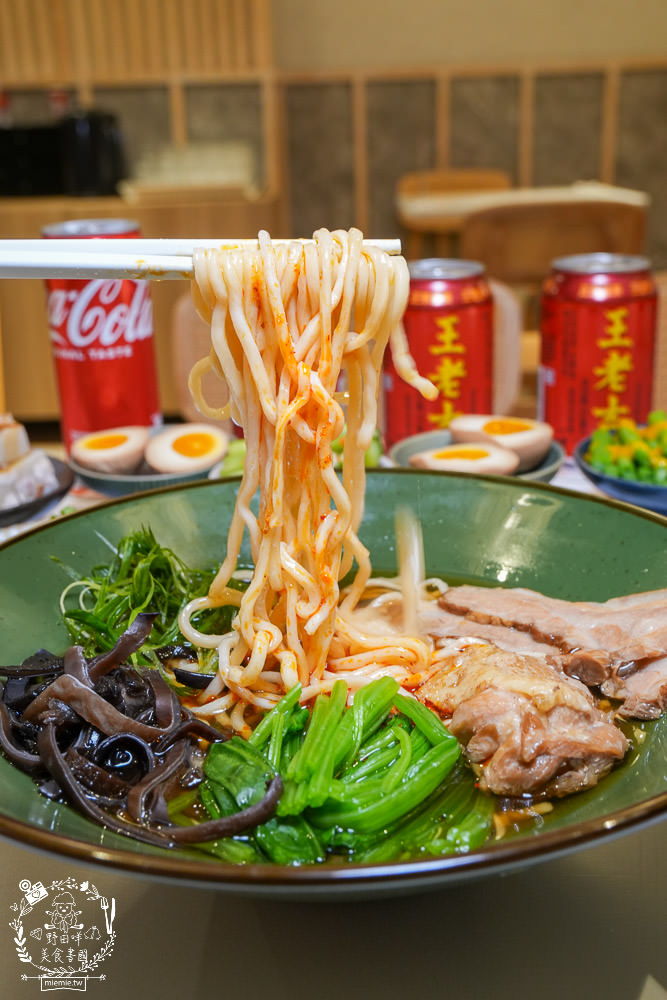 四娘拉麵|高雄新開幕的網美宵夜拉麵店!最低只要170元起的鼓山平價拉麵店!