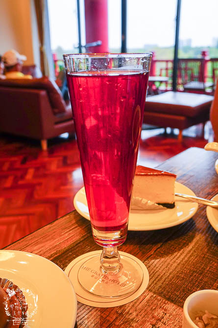 高雄[圓山大飯店秘境咖啡廳]超古香古色的宮廷甜點下午茶!綠意盎然的180° 視野景觀餐廳!