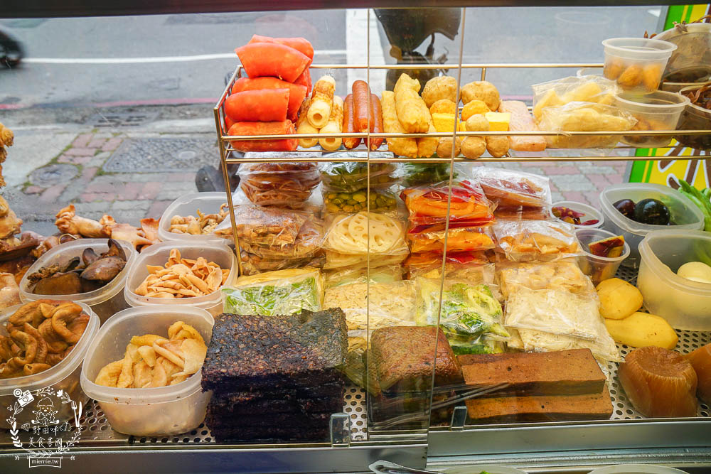 在地人鹽水雞九如店|分量爆多的高雄鹽水雞!超過70種選項的清爽料理! - 第12張圖 在地人鹽水雞九如店|分量爆多的高雄鹽水雞!超過70種選項的清爽料理!