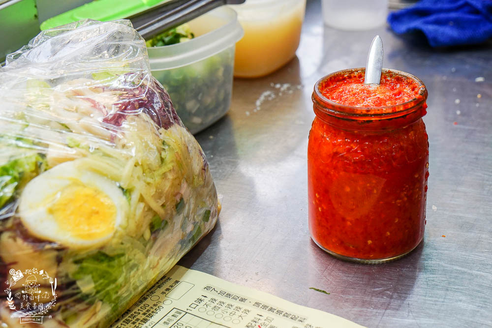 在地人鹽水雞九如店|分量爆多的高雄鹽水雞!超過70種選項的清爽料理! - 第23張圖 在地人鹽水雞九如店|分量爆多的高雄鹽水雞!超過70種選項的清爽料理!