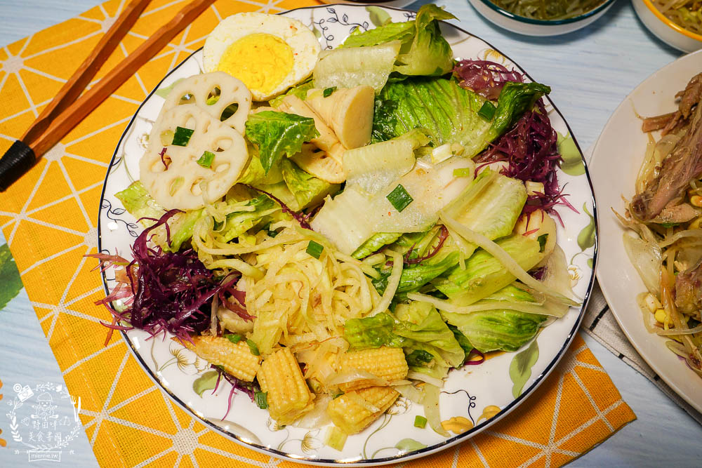 在地人鹽水雞九如店|分量爆多的高雄鹽水雞!超過70種選項的清爽料理! - 第28張圖 在地人鹽水雞九如店|分量爆多的高雄鹽水雞!超過70種選項的清爽料理!