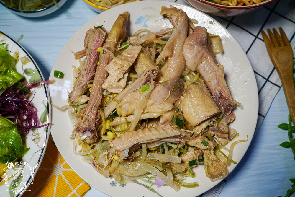 在地人鹽水雞九如店|分量爆多的高雄鹽水雞!超過70種選項的清爽料理! - 第38張圖 在地人鹽水雞九如店|分量爆多的高雄鹽水雞!超過70種選項的清爽料理!