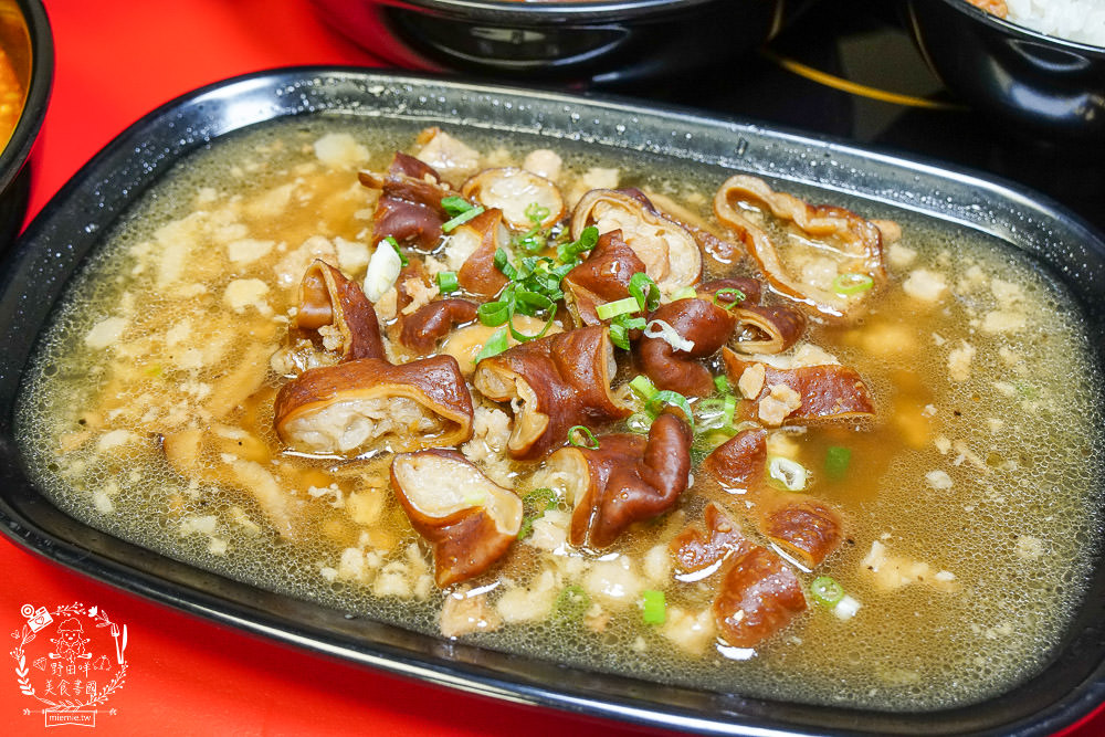 高雄[多福風味火鍋]20多種湯頭+瓜仔肉吃到飽(私人包廂不限時