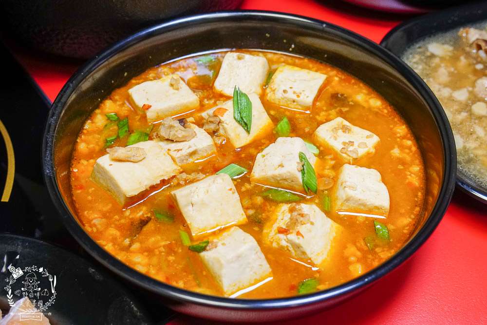 高雄[多福風味火鍋]20多種湯頭+瓜仔肉吃到飽(私人包廂不限時