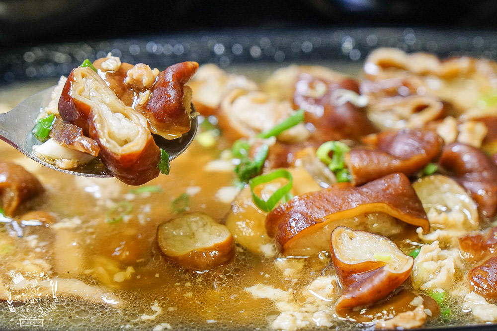 高雄[多福風味火鍋]20多種湯頭+瓜仔肉吃到飽(私人包廂不限時