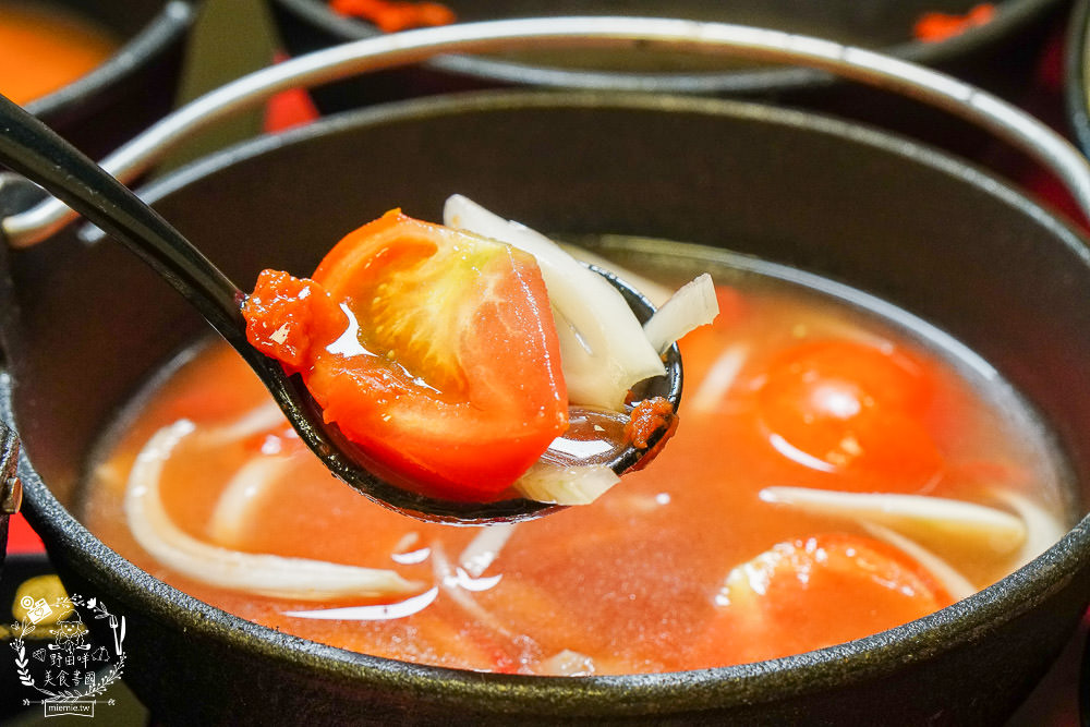 高雄[多福風味火鍋]20多種湯頭+瓜仔肉吃到飽(私人包廂不限時