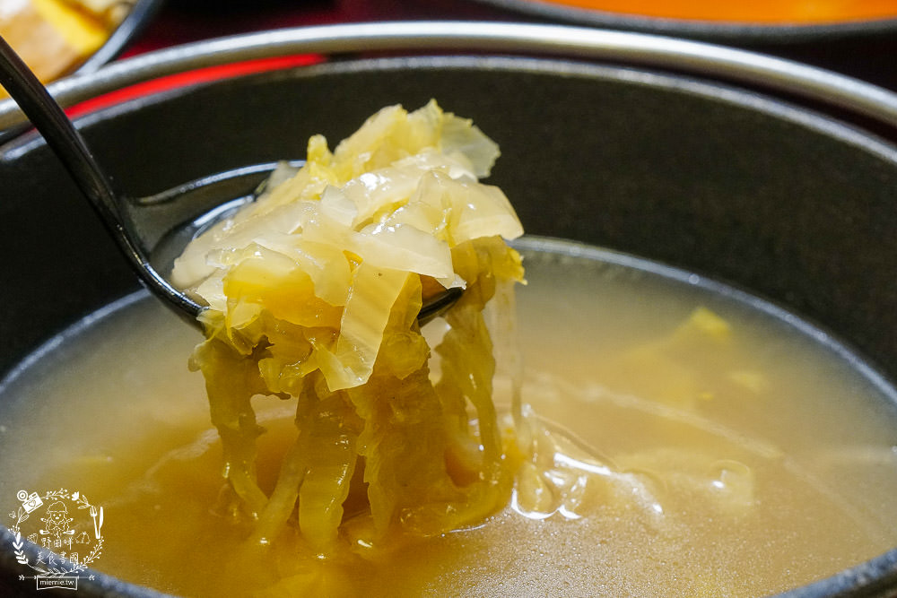 高雄[多福風味火鍋]20多種湯頭+瓜仔肉吃到飽(私人包廂不限時