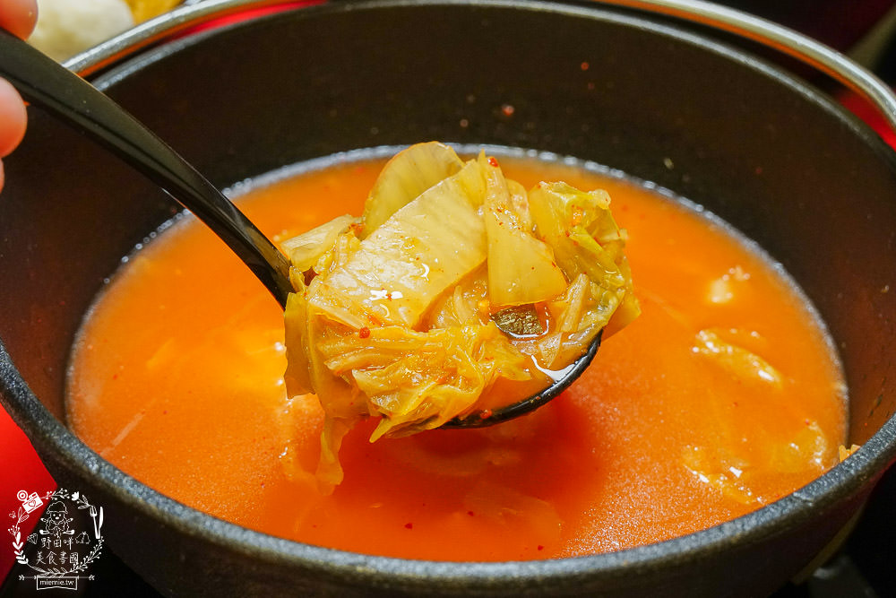 高雄[多福風味火鍋]20多種湯頭+瓜仔肉吃到飽(私人包廂不限時