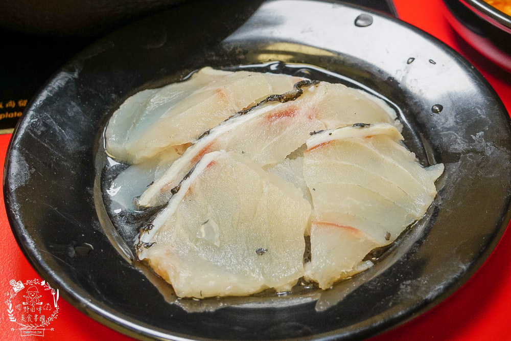 高雄[多福風味火鍋]20多種湯頭+瓜仔肉吃到飽(私人包廂不限時