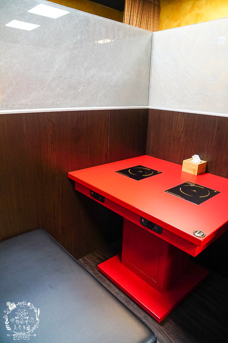 高雄[多福風味火鍋]20多種湯頭+瓜仔肉吃到飽(私人包廂不限時