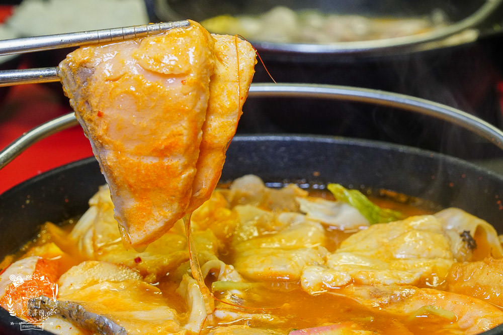 高雄[多福風味火鍋]20多種湯頭+瓜仔肉吃到飽(私人包廂不限時