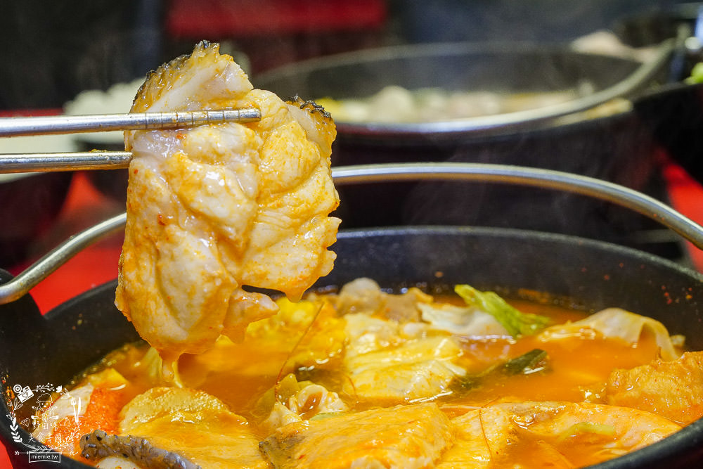 高雄[多福風味火鍋]20多種湯頭+瓜仔肉吃到飽(私人包廂不限時