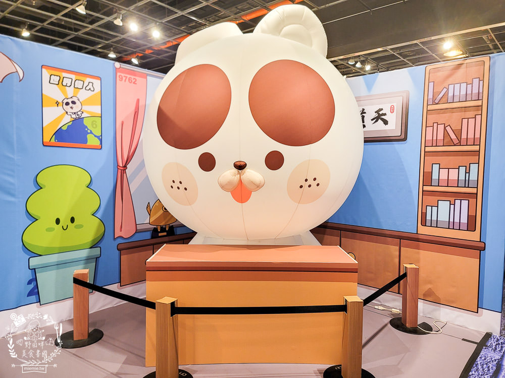 夢時代免費展覽!厭世吾皇貓+罐頭豬LULU 時光派對+上班小秘密+?????? ????? 艾絲樂小兔高雄免費展覽!