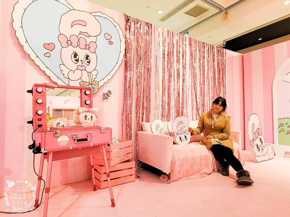 夢時代免費展覽!厭世吾皇貓+罐頭豬LULU 時光派對+上班小秘密+?????? ????? 艾絲樂小兔高雄免費展覽!