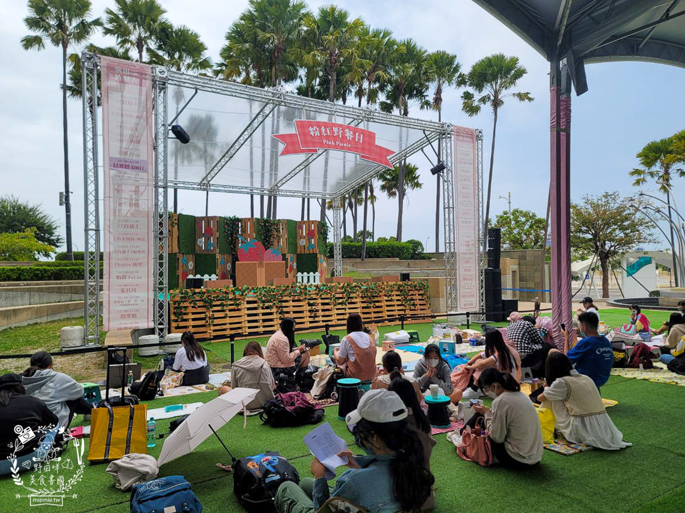 夢時代展覽免費入場!SUPER WINGS 互動交通小鎮+鯊魚先生露營中快閃店+我不是胖虎快閃店只到4/16!