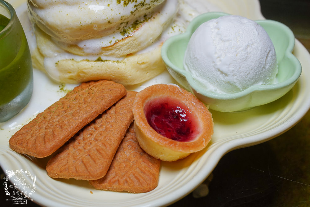 高雄[夢鄉Dream Land]文山特區超好拍照的溫馨網美餐廳x舒芙蕾甜點超療癒