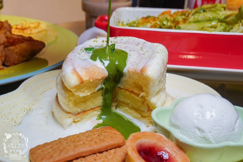 高雄[夢鄉Dream Land]文山特區超好拍照的溫馨網美餐廳x舒芙蕾甜點超療癒