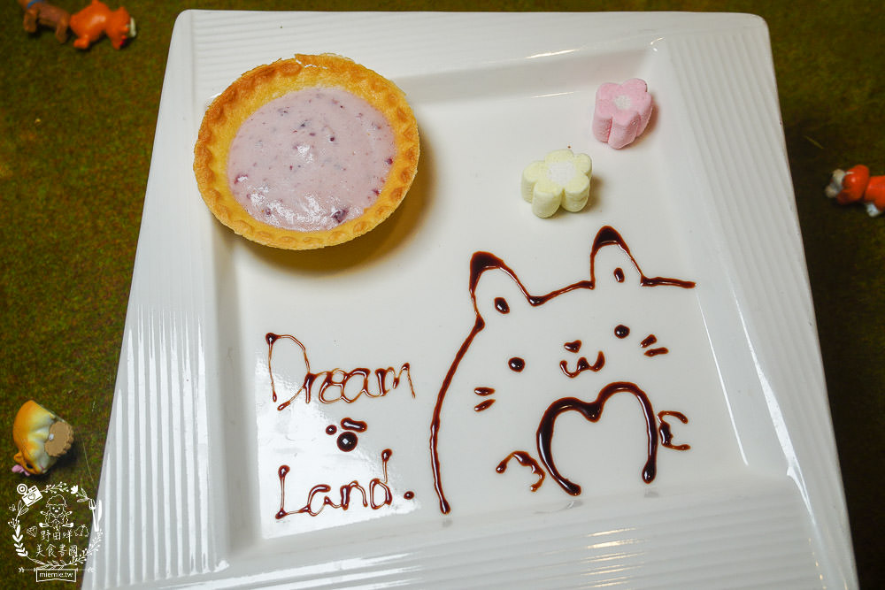 高雄[夢鄉Dream Land]文山特區超好拍照的溫馨網美餐廳x舒芙蕾甜點超療癒