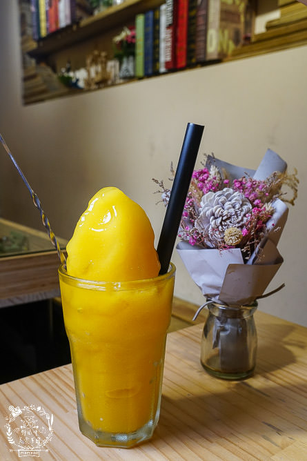 高雄[夢鄉Dream Land]文山特區超好拍照的溫馨網美餐廳x舒芙蕾甜點超療癒