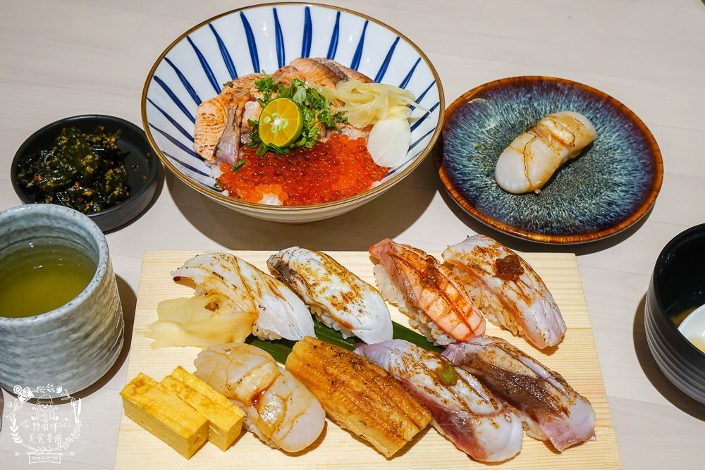 高雄[大丸日式料理]隱藏在大東藝術文化中心的日料?每日採買的新鮮漁獲!鮭魚親子丼滿滿鮭魚卵無敵銷魂R~