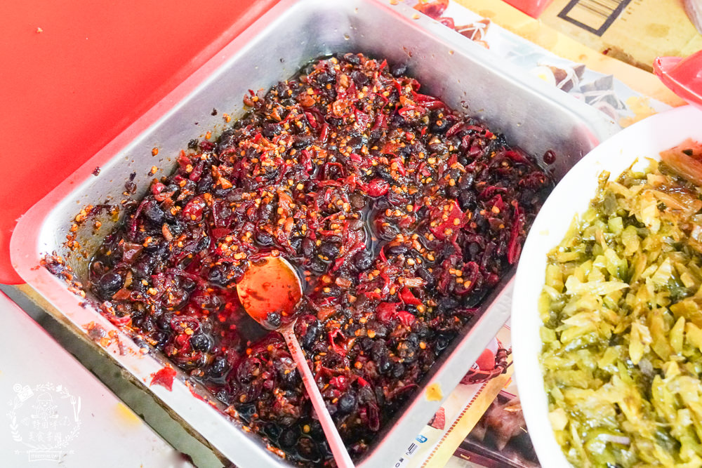 高雄大陸刀削麵|什錦炒刀削麵份量超澎湃!在地饕客超推薦的高雄刀削麵店!
