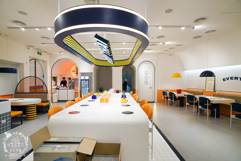 高雄[天天泰泰式火鍋]輕曼菲斯風格網美裝潢!防疫外帶肉肉份量加倍!