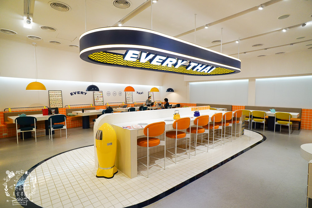 高雄[天天泰泰式火鍋]輕曼菲斯風格網美裝潢!防疫外帶肉肉份量加倍!