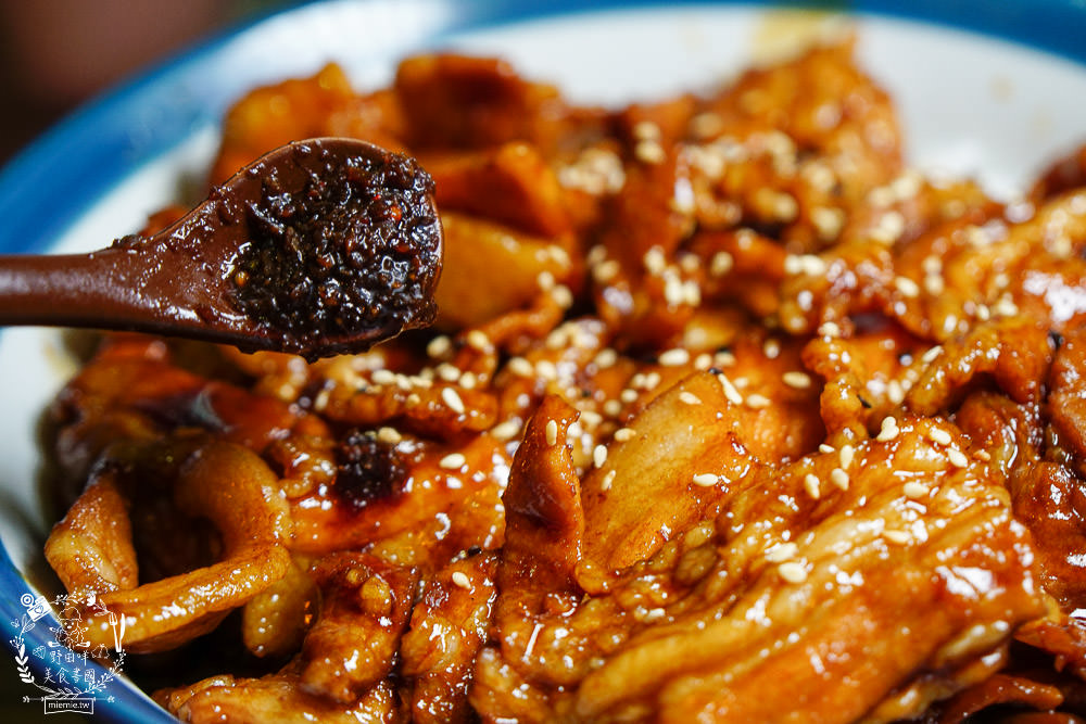 高雄[天狗咖哩家]超浮誇珍珠系列美食”珍珠起司豬排咖哩”好吃到會牽絲？！