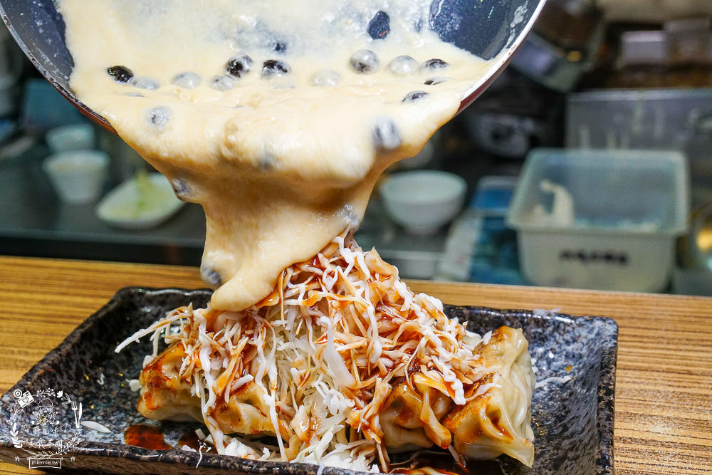 高雄[天狗咖哩家]超浮誇珍珠系列美食”珍珠起司豬排咖哩”好吃到會牽絲？！