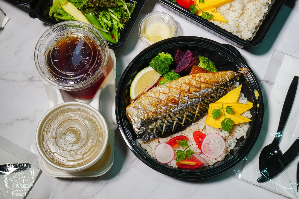 高雄奇可小廚CHIC CAFÉ推出精緻防疫便當囉!外帶自取滿1000元享9折優惠!