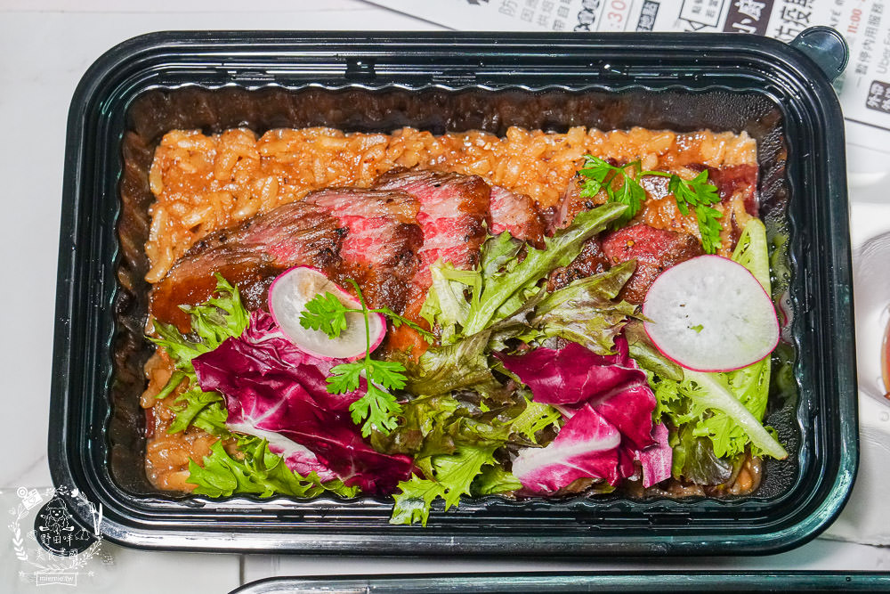 高雄奇可小廚CHIC CAFÉ推出精緻防疫便當囉!外帶自取滿1000元享9折優惠!