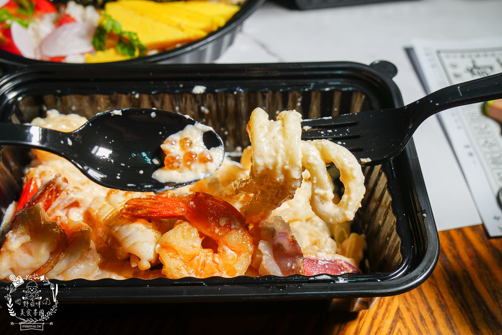 高雄奇可小廚CHIC CAFÉ推出精緻防疫便當囉!外帶自取滿1000元享9折優惠!