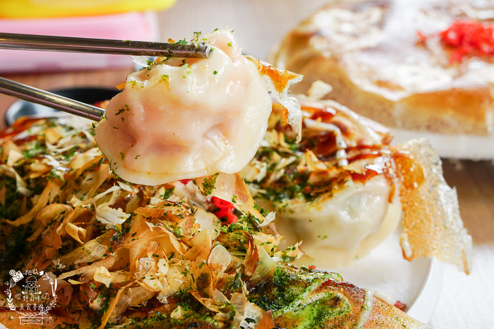 女子餃子|高雄超有特色的圓盤煎餃!三美好一次品嘗三種口味!鹽埕區的特色美食