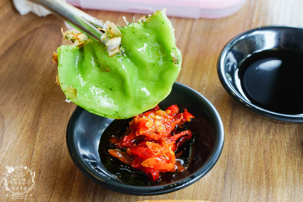 女子餃子|高雄超有特色的圓盤煎餃!三美好一次品嘗三種口味!鹽埕區的特色美食