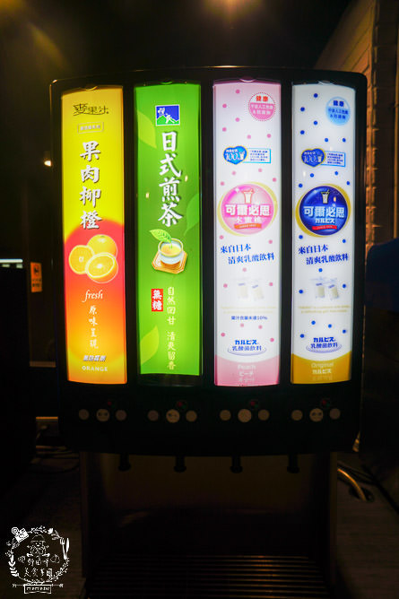 高雄[好客燒烤吃到飽]霸氣帝王蟹+美國生蠔+A5和牛70種以上品項選擇吃到飽!!