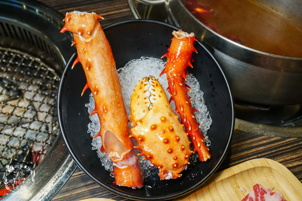 高雄[好客燒烤吃到飽]霸氣帝王蟹+美國生蠔+A5和牛70種以上品項選擇吃到飽!!