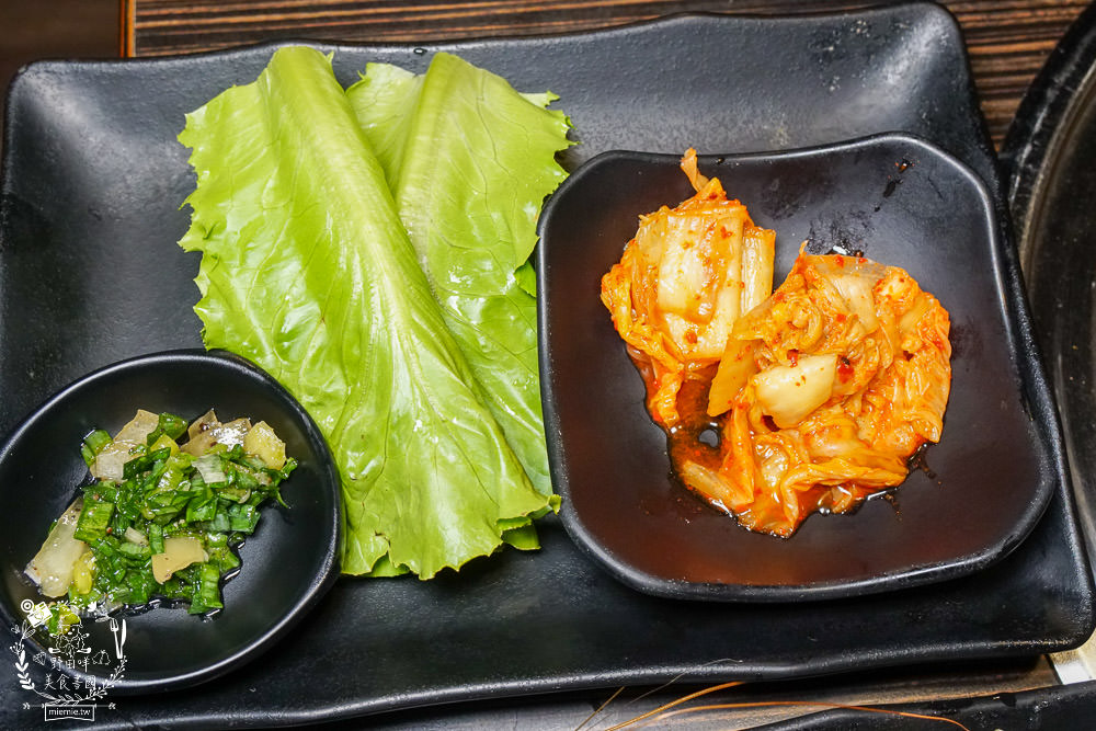 高雄[好客燒烤吃到飽]霸氣帝王蟹+美國生蠔+A5和牛70種以上品項選擇吃到飽!!