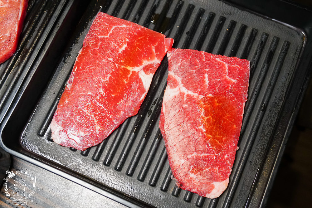 高雄[好客燒烤吃到飽]霸氣帝王蟹+美國生蠔+A5和牛70種以上品項選擇吃到飽!!