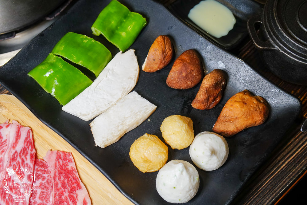 高雄[好客燒烤吃到飽]霸氣帝王蟹+美國生蠔+A5和牛70種以上品項選擇吃到飽!!