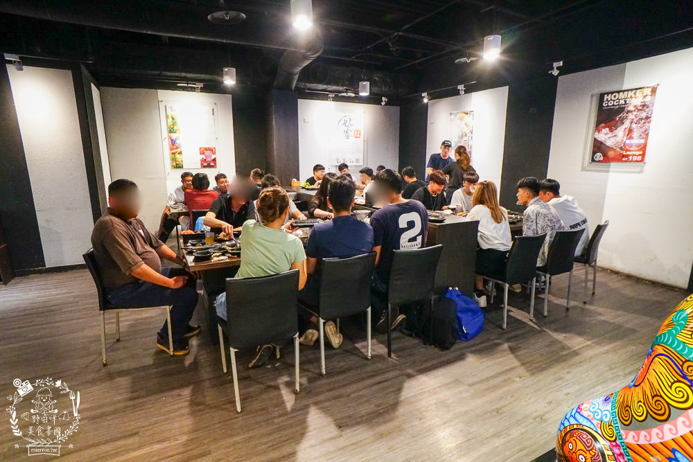 高雄[好客燒烤吃到飽]霸氣帝王蟹+美國生蠔+A5和牛70種以上品項選擇吃到飽!!