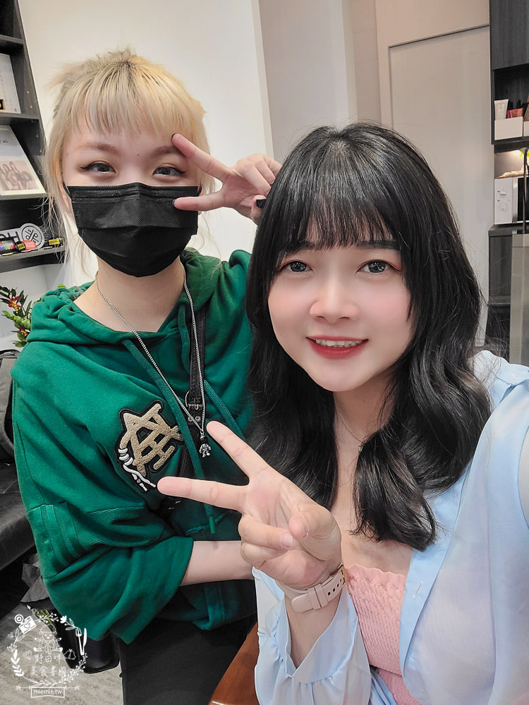 高雄美髮推薦[好毛髮型沙龍HOMO hair salon]知性又可愛的大波浪捲髮!新崛江美髮推薦!
