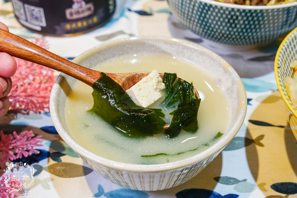 高雄[好食丼興中店]超平價丼飯加量不加價!銷魂豬排丼+香濃起司超犯規!