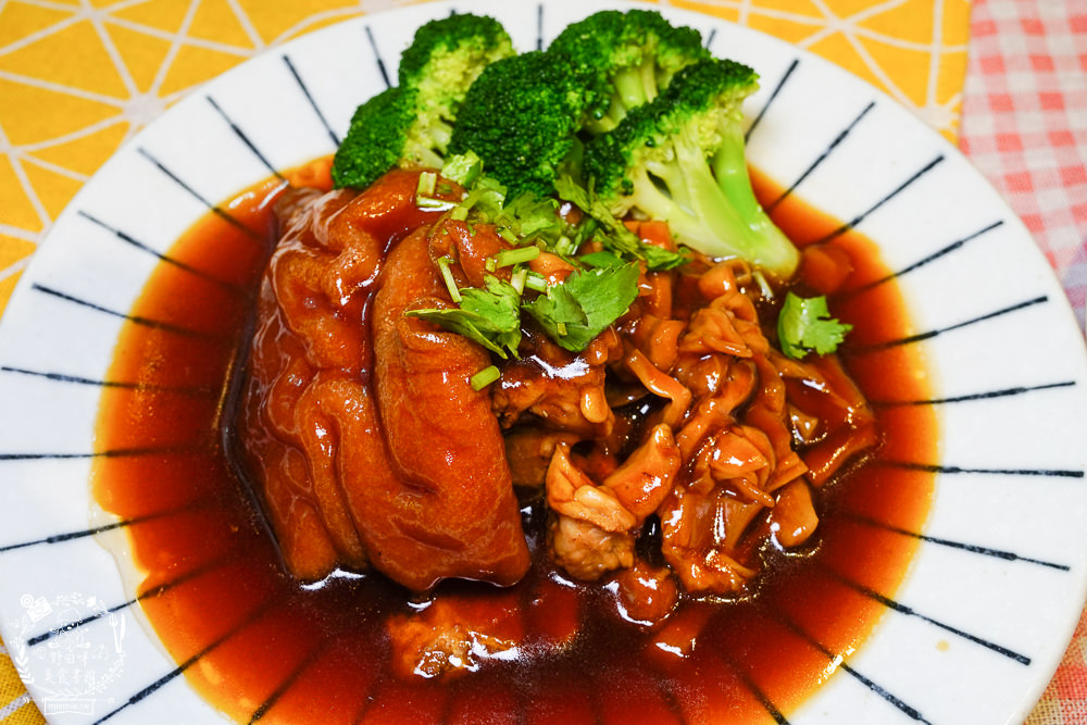 高雄[好飯遇所楠梓店]傳承總舖師30年的辦桌手藝!單身狗居然也能吃辦桌菜?霸氣的戰斧豬湘川麻奶麵銷魂推薦!