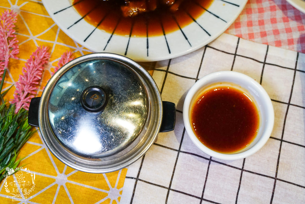 高雄[好飯遇所楠梓店]傳承總舖師30年的辦桌手藝!單身狗居然也能吃辦桌菜?霸氣的戰斧豬湘川麻奶麵銷魂推薦!