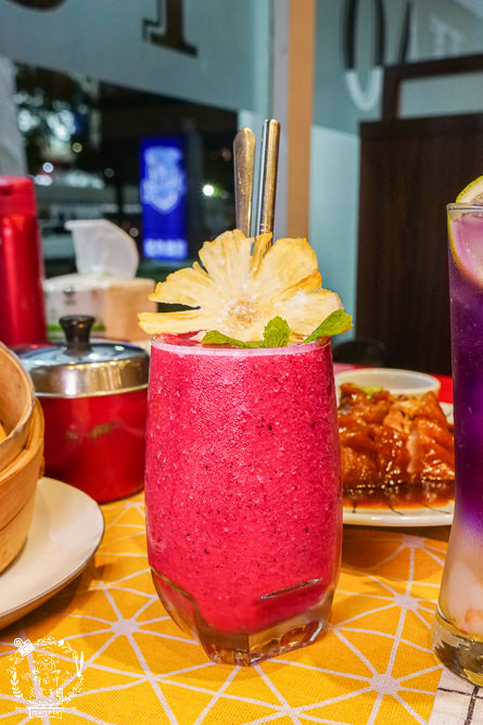 高雄[好飯遇所楠梓店]傳承總舖師30年的辦桌手藝!單身狗居然也能吃辦桌菜?霸氣的戰斧豬湘川麻奶麵銷魂推薦!