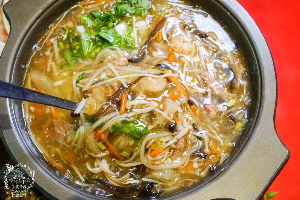 高雄[好飯遇所楠梓店]傳承總舖師30年的辦桌手藝!單身狗居然也能吃辦桌菜?霸氣的戰斧豬湘川麻奶麵銷魂推薦!